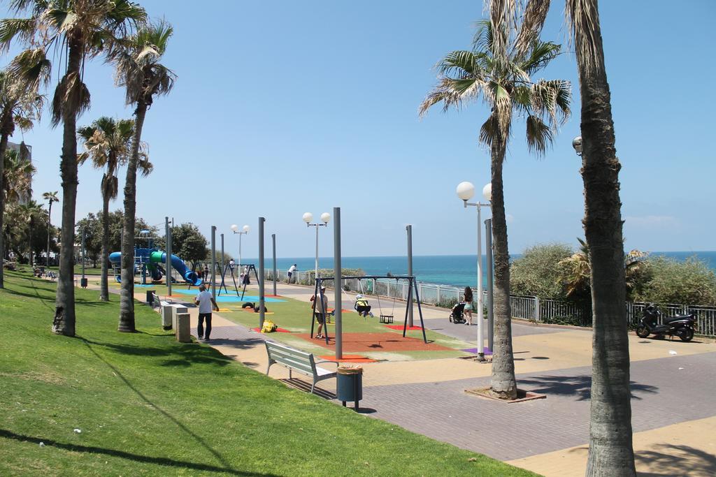 Arlozorov Bat Yam Beach Δωμάτιο φωτογραφία